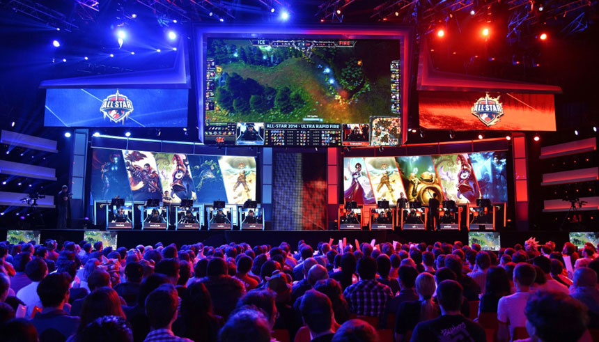 The E-sports Explosion - The Rise of Competitive Gaming and its Global Impact