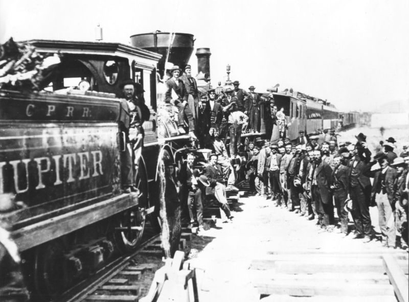 Industrial Revolution and Economic Impact - A Historical Overview of Railroads