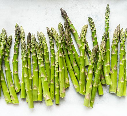 How to Enjoy Asparagus - The Health Benefits of Asparagus: A Nutritional Powerhouse