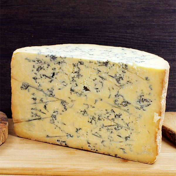 Stilton: England's Blue Cheese Heritage - A World of Bold Flavors and Unique Traditions