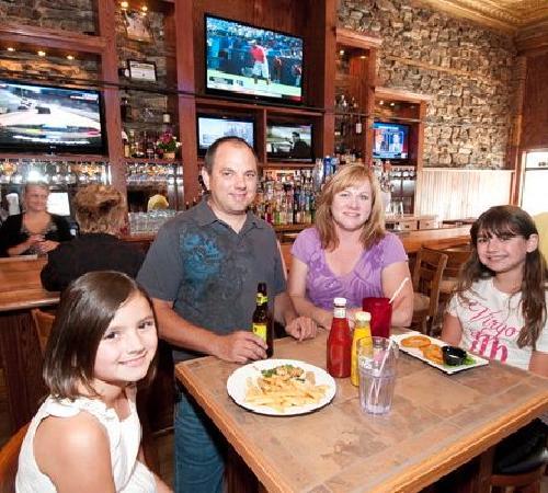 Family-Friendly Atmosphere - A Culinary Tour of Mall Dining Options
