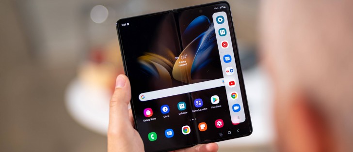 Challenges and Future Prospects - Samsung's Entry into the World of Foldable Phones: A Review