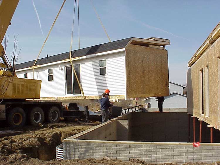 Construction Process - Understanding the Difference Between Modular and Mobile Homes