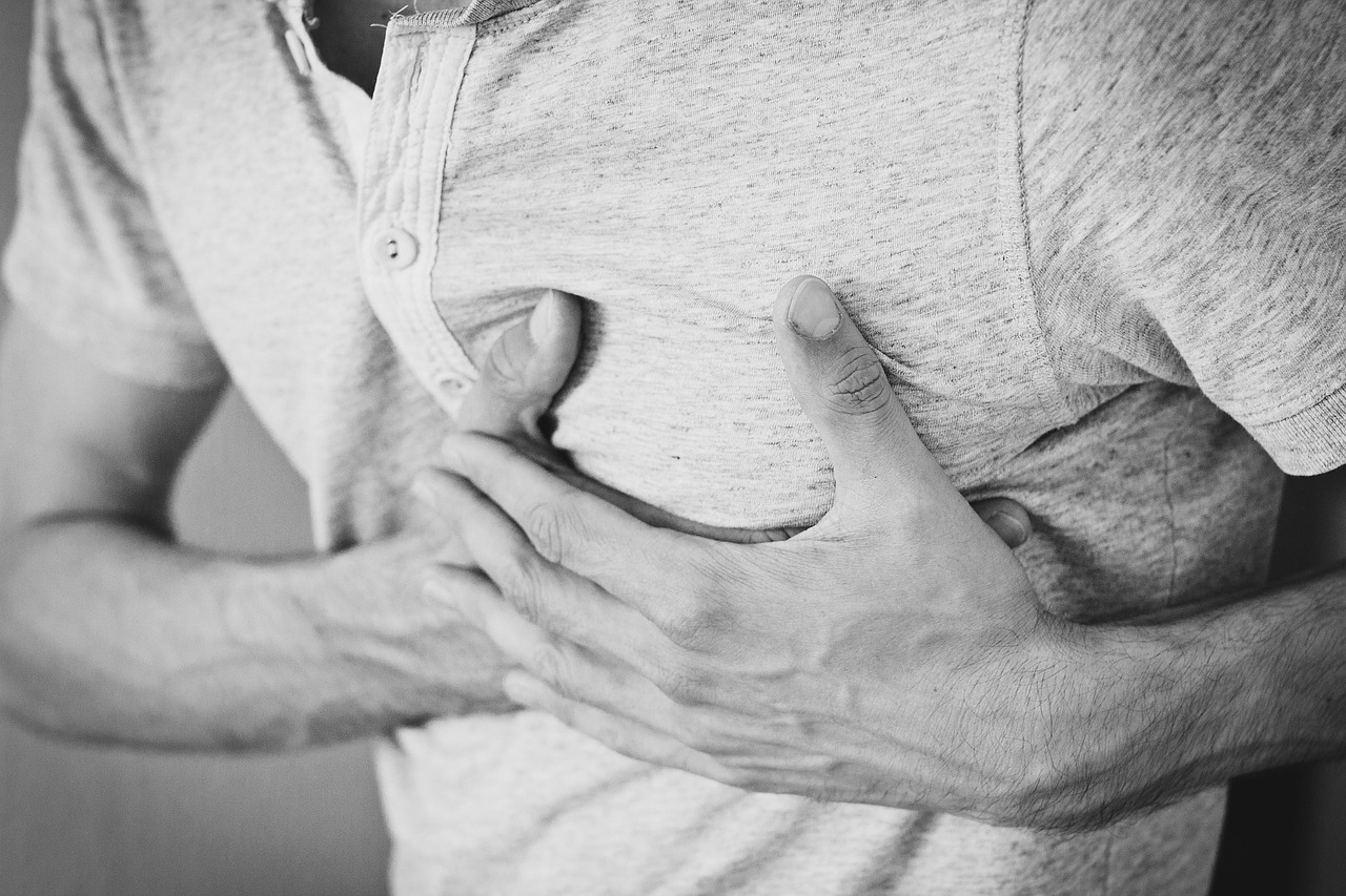 Call 911 - Recognizing the Signs of a Heart Attack