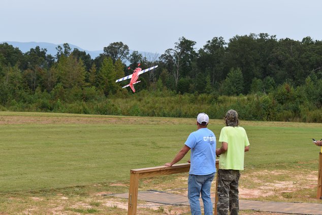 RC Flying Events and Airshows - Finding the Best Locations for RC Helicopter Flying