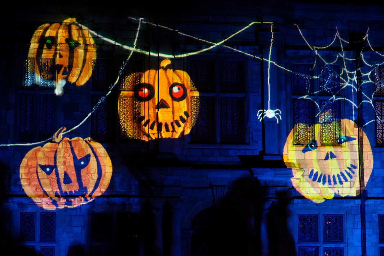Pumpkin Projections - Creating Ambiance with Halloween Illumination