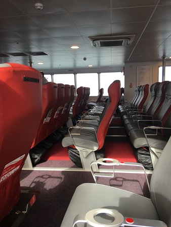 Red Funnel Ferries (UK) - Balancing Comfort and Efficiency for Optimal Operations