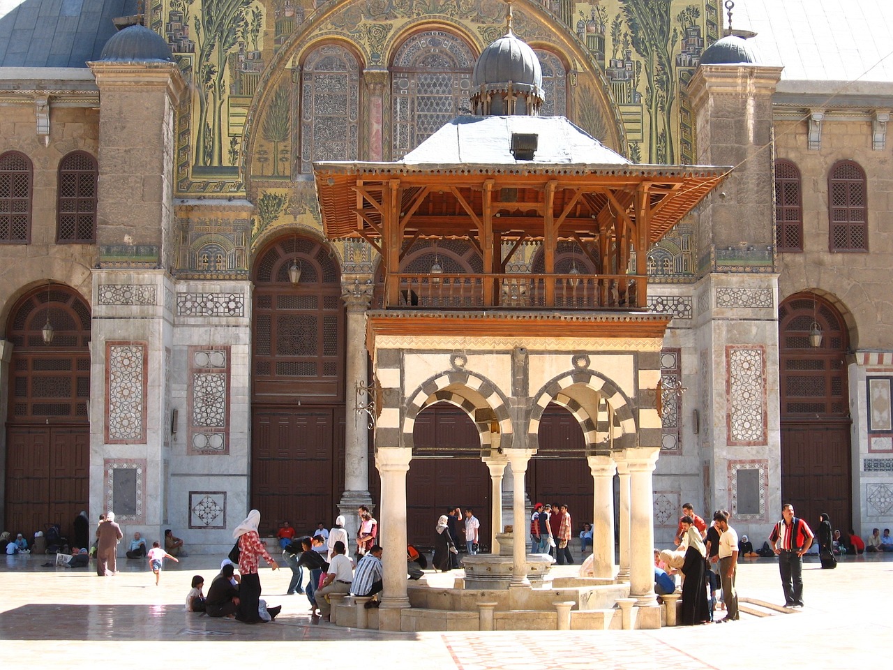The Umayyad Mosque - Aleppo's Enduring Influence on Islamic Art and Architecture
